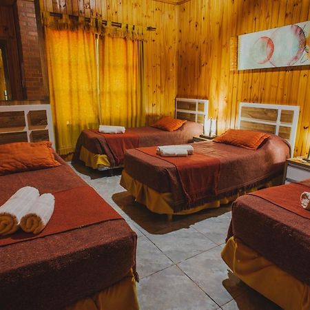 Cabanas Riberas Del Parana ปูแอร์โตอีกวาซู ภายนอก รูปภาพ